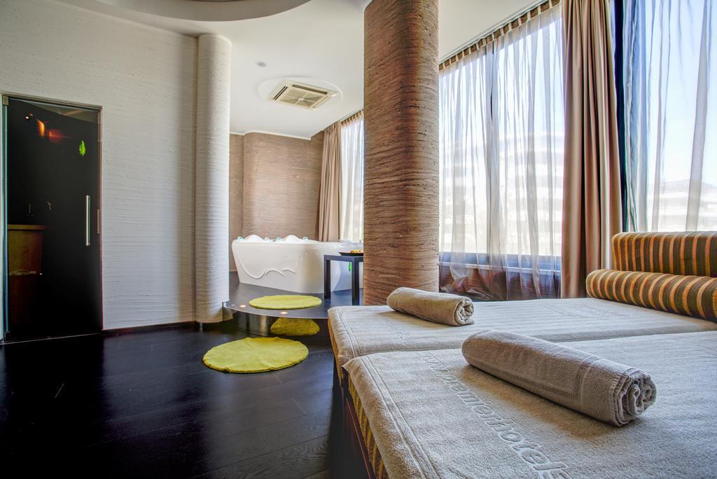 Hotel Le Palme - Premier Resort Milano Marittima Ngoại thất bức ảnh